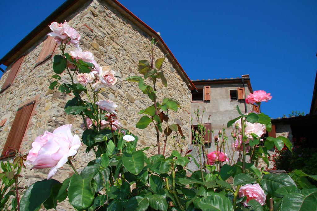 Ferienwohnung Borgo Fango Montieri Zimmer foto